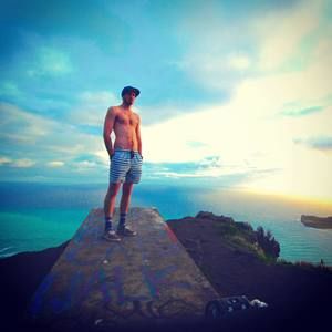 Meet your Posher, Connor